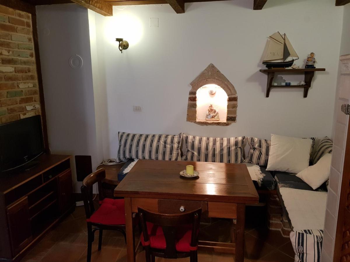 Ferienhaus Insel Murter Vivaldi/Stonehouse Betina Бетина Екстер'єр фото